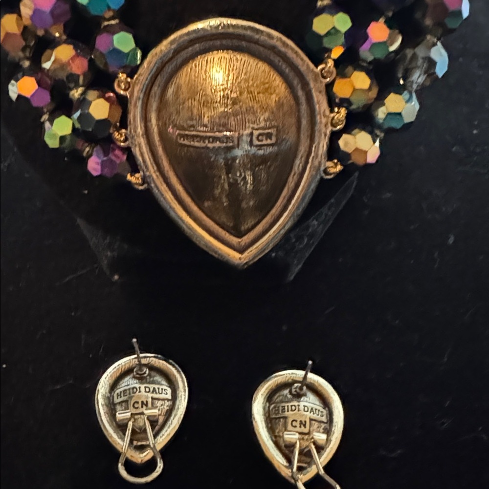 Heidi Daus Crystals Multicolor Statement Necklace… - image 4